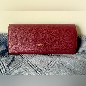 Furla wallet